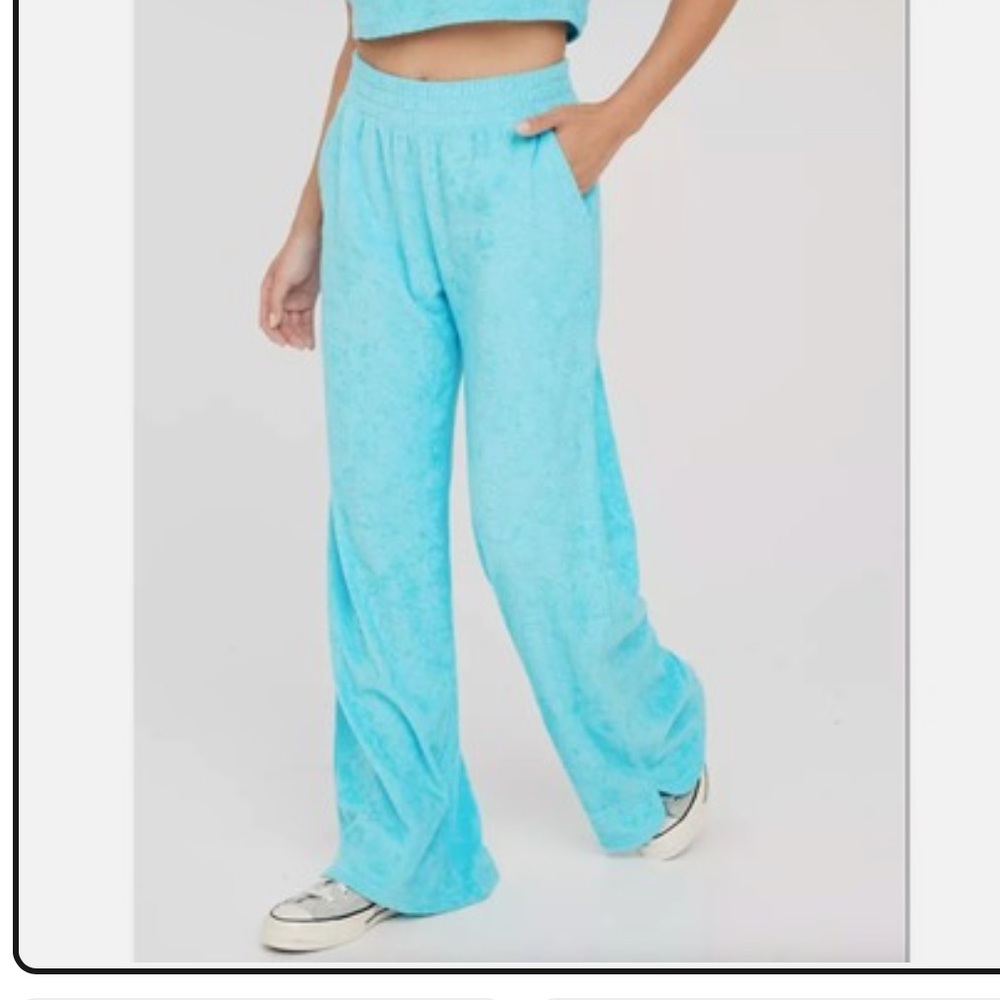 NWT Offline by Aerie Smiley Pants